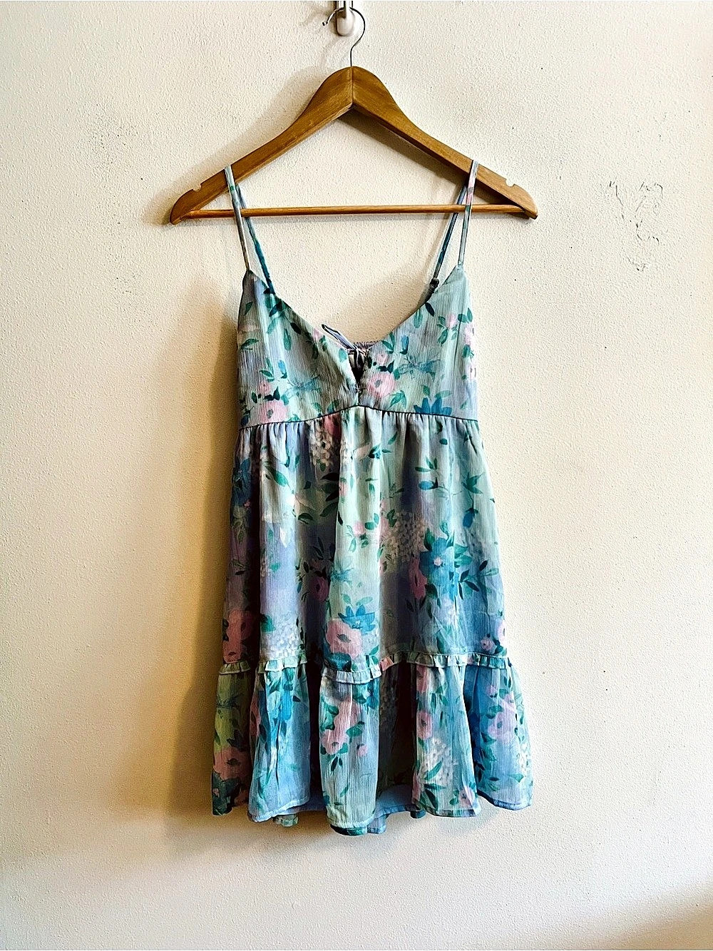 NWT Hollister Floral Dress in Blue